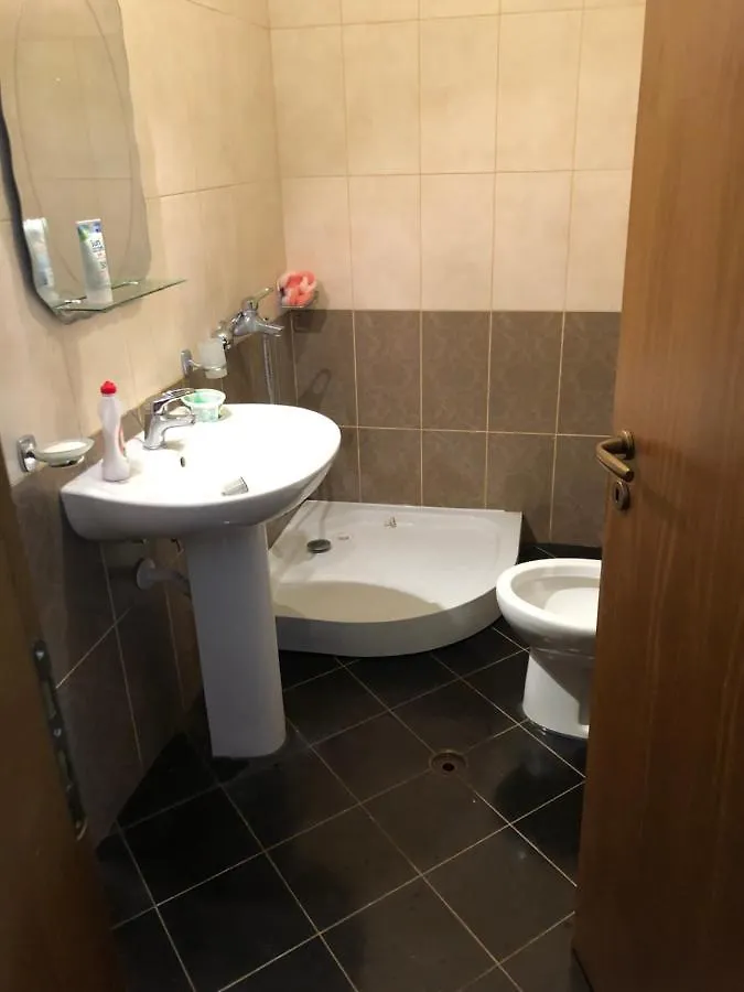 Vlora Hill Apartment 0*, Vlore